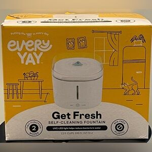 EveryYay Self-Cleaning Pet Fountain 100 fl oz